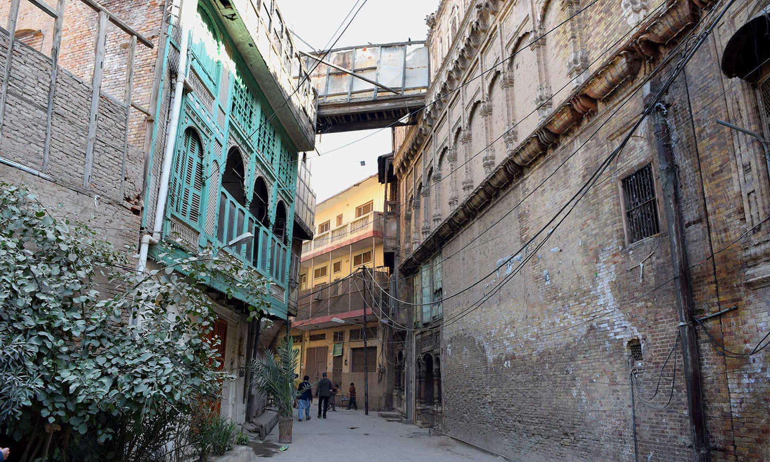 Khan Klub: Pakistan’s Architectural Marvel Began To Degrade