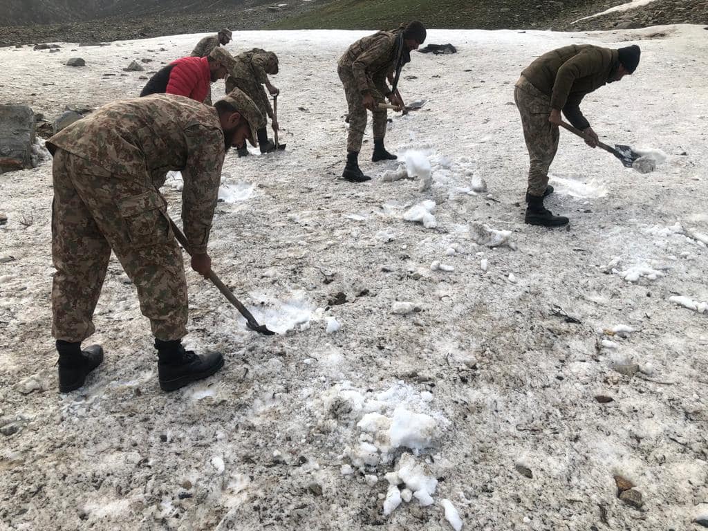 11 Dead, 13 Injured in Astore Avalanche 