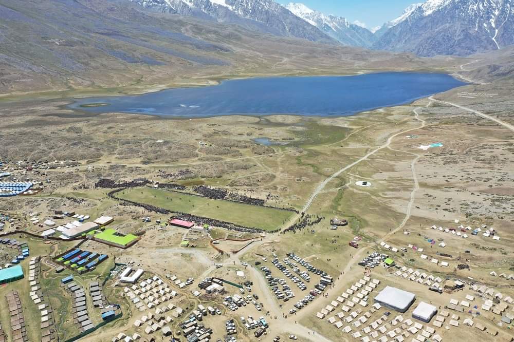 Game Of Kings Entices Tourists On Second Day