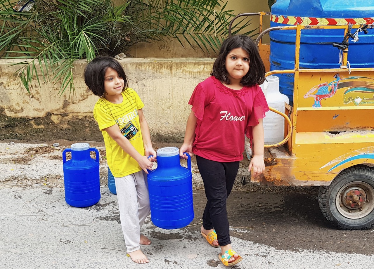 Holding On The Lifeline Together!