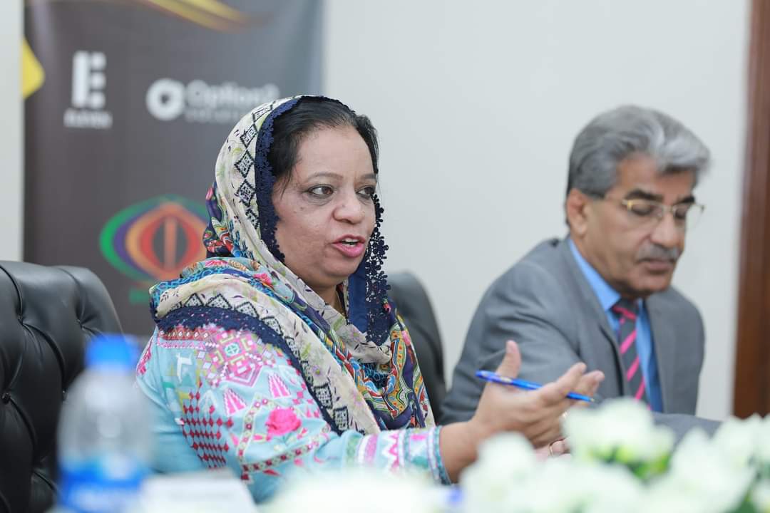 VCs Forum Urges Faculty-Student Exchange Programs