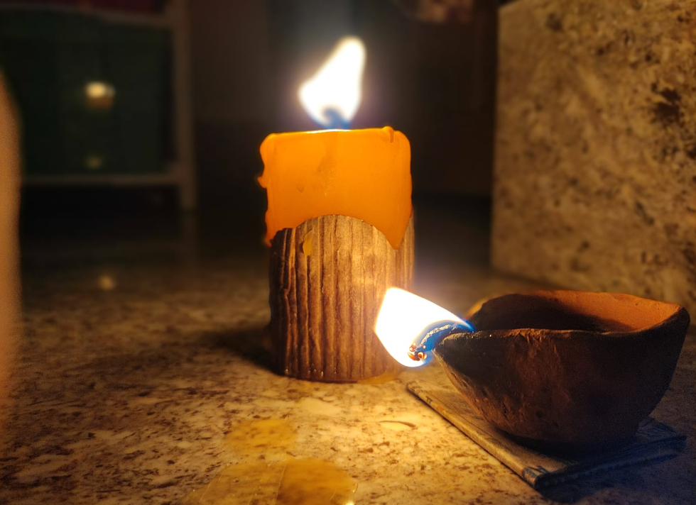 Diwali Celebrations Illuminate Hindu Community's Crucial Role