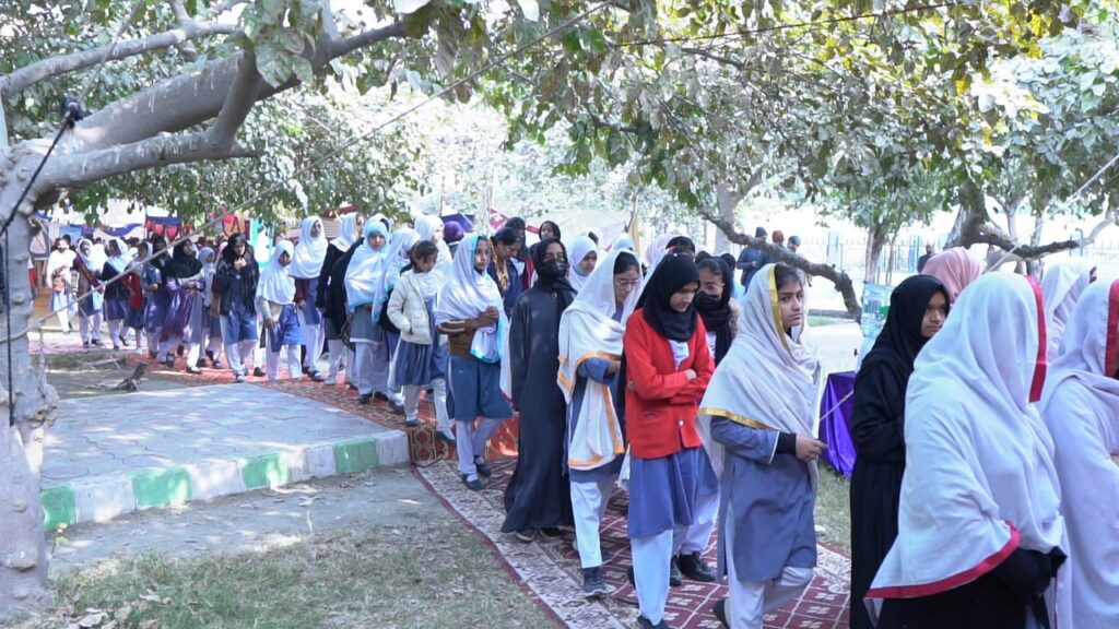 Climate Talks Resonate in Sukkur