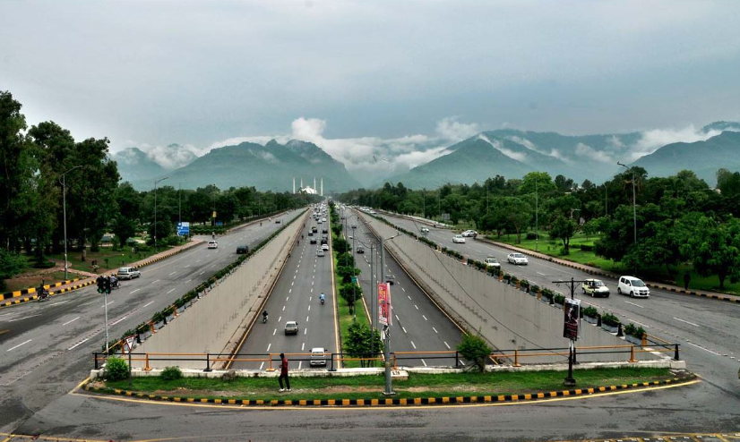 Islamabadians Enjoy Moderate Air Quality Post-Rainfall