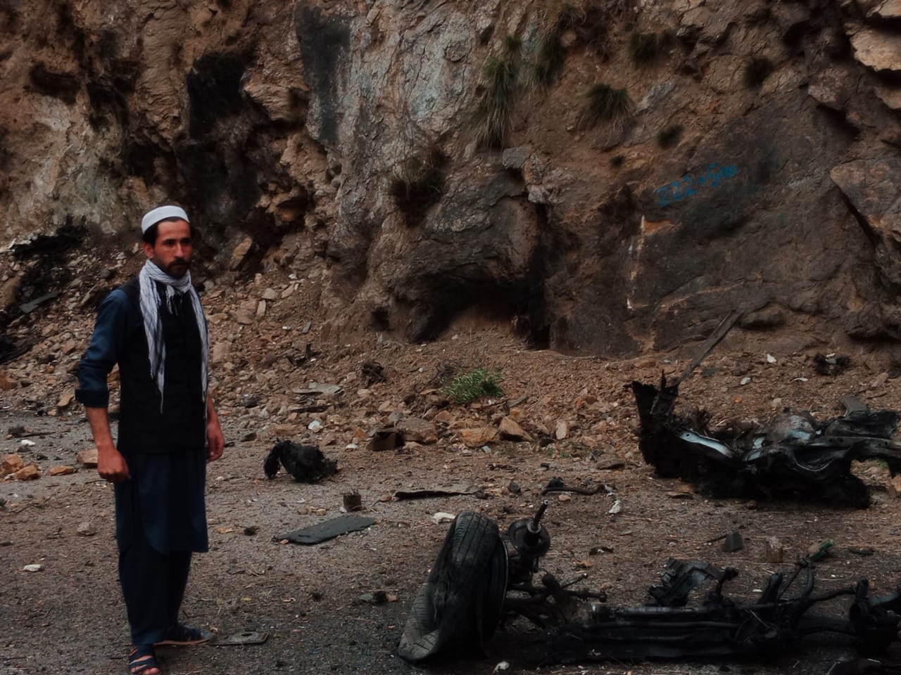 Bisham Blast: PM Conveys Condolences at Chinese Embassy