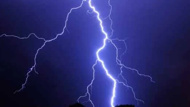 Lightning Strike Claims Lives in Balochistan