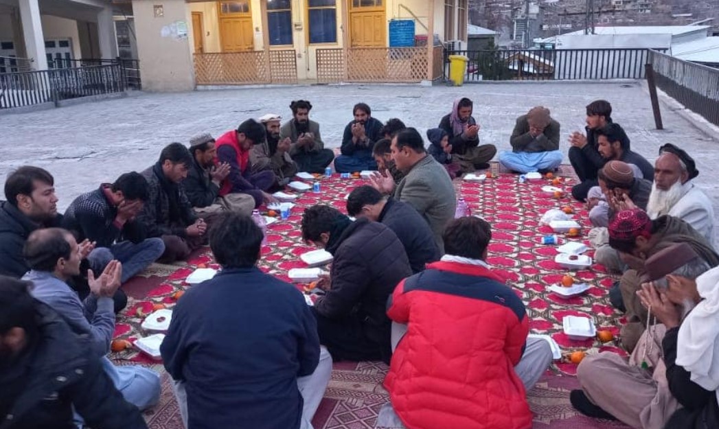 The Unique Aspect of Peshawar’s Riazul Haq Mass Iftar