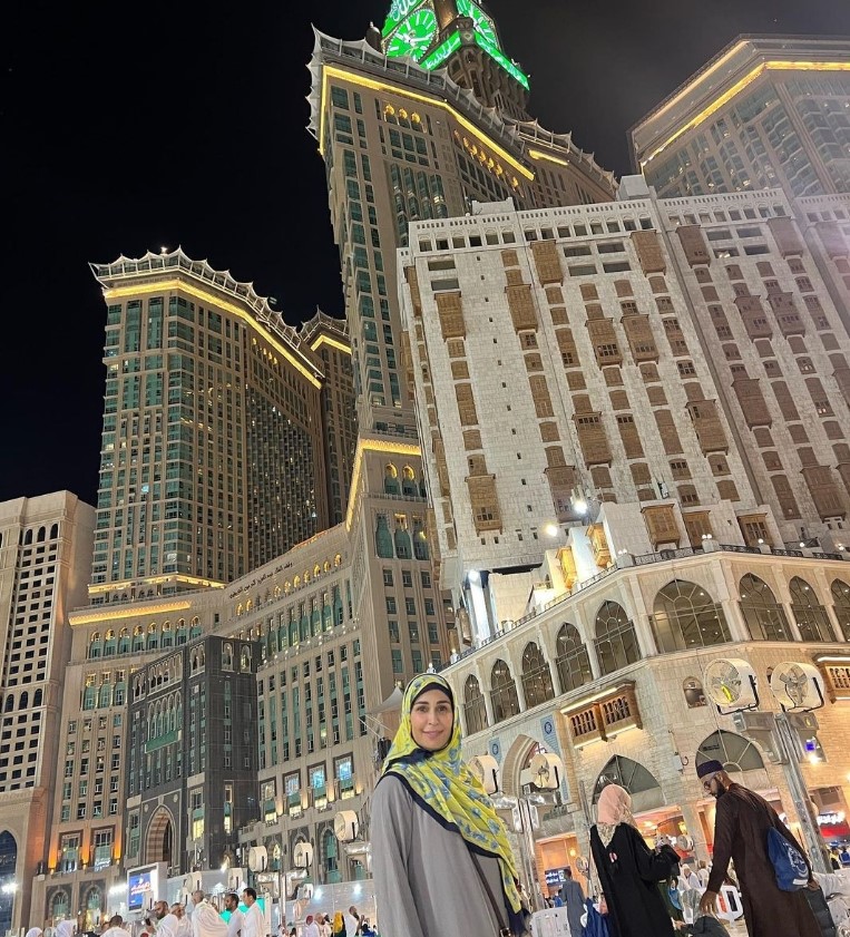 Reema Khan's Soulful Pilgrimage to Makkah's Holy Sites