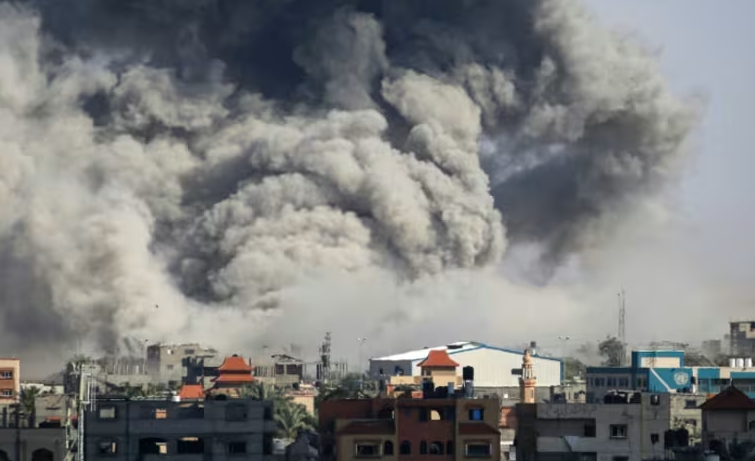 Hamas Accepts Gaza Truce Proposal, Israel Urges Rafah's Evacuation