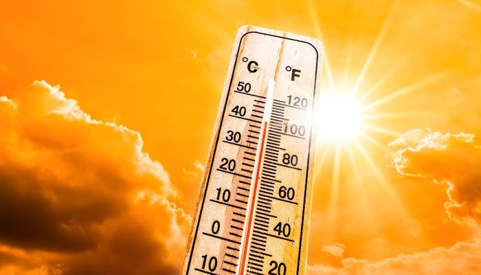 Heat Wave Alert: PMD Anticipates Hot, Dry Conditions Across Pakistan
