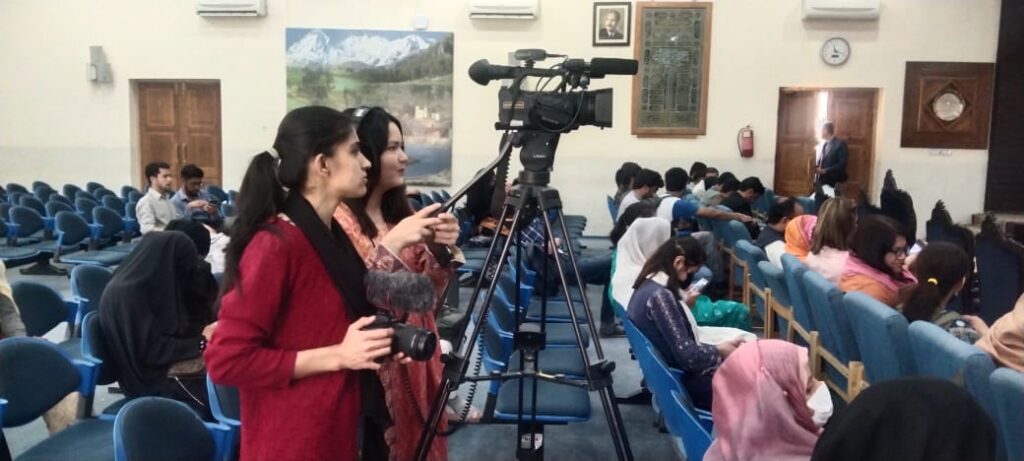 Voices of resilience: Women journalists defy norms in GB