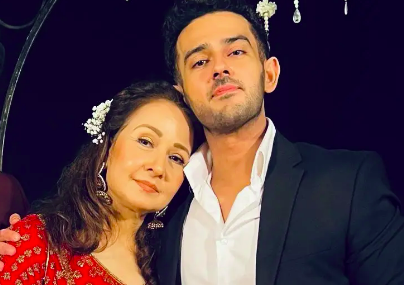 Pakistani Celebrity Parents Who Outshine Their Children