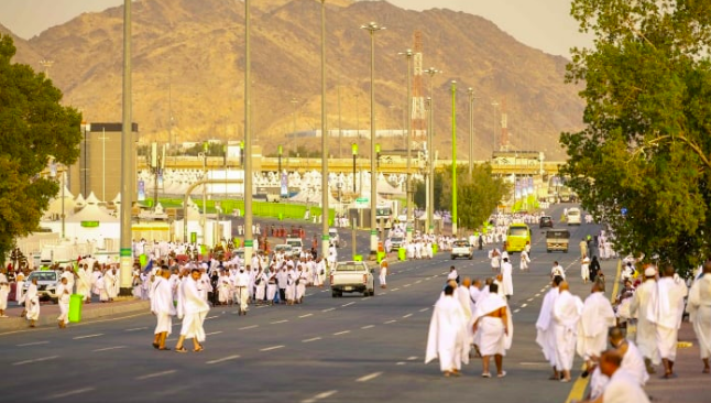 Heat and Hope: Millions Gather at Mount Arafat for Pinnacle of Hajj 2025