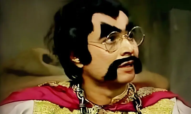 These Pakistani Dramas Reached UAE in Suitcases